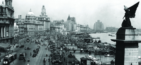 1930년대 상하이 시 모습. 중화민국 난징 10년의 발전을 보여준다