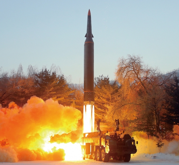 북한이 1월 5일 발사한 극초음속 미사일/조선중앙통신 연합