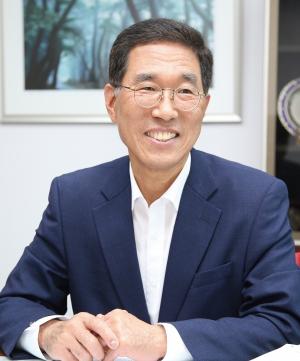 [미래인터뷰]  김주영 더불어민주당 국회의원 “노동운동, 모두의 인식 전환이 필요하다”