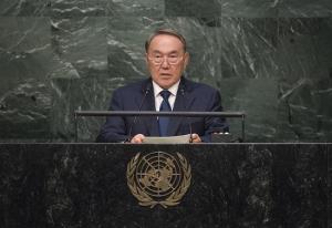 카자흐스탄 대통령 나자르바예프,  핵 없는 세상 위한 이니셔티브 주도